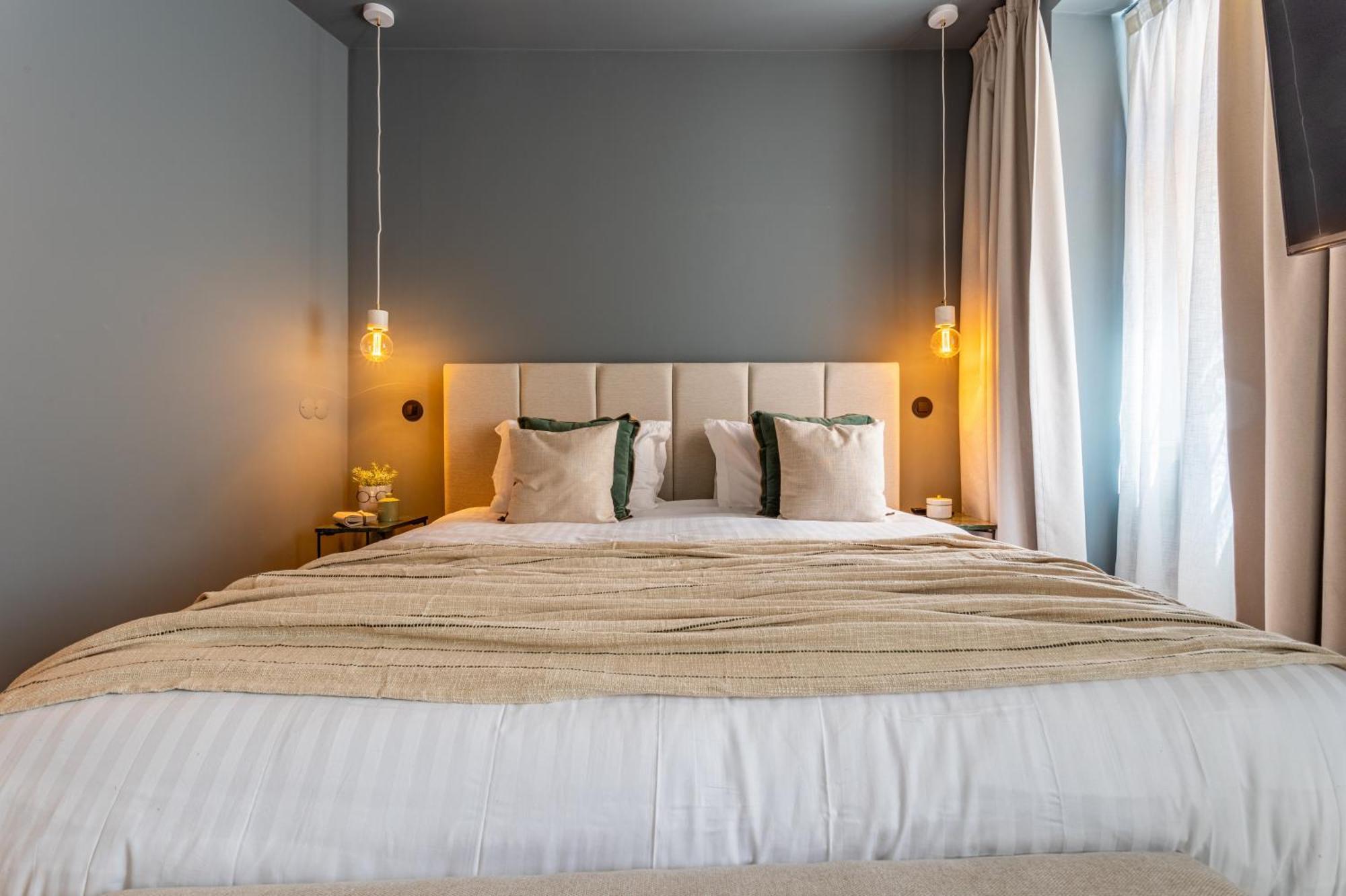 Gralhas Suites Lisbon Exterior photo